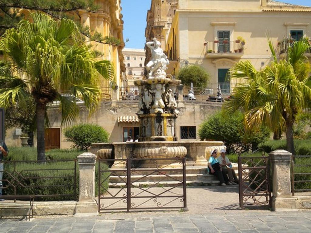 B&B Isola Del Sole Noto Exteriér fotografie
